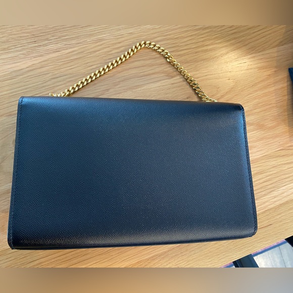 YSL Kate Medium LIKE NEW - Picture 6 of 10